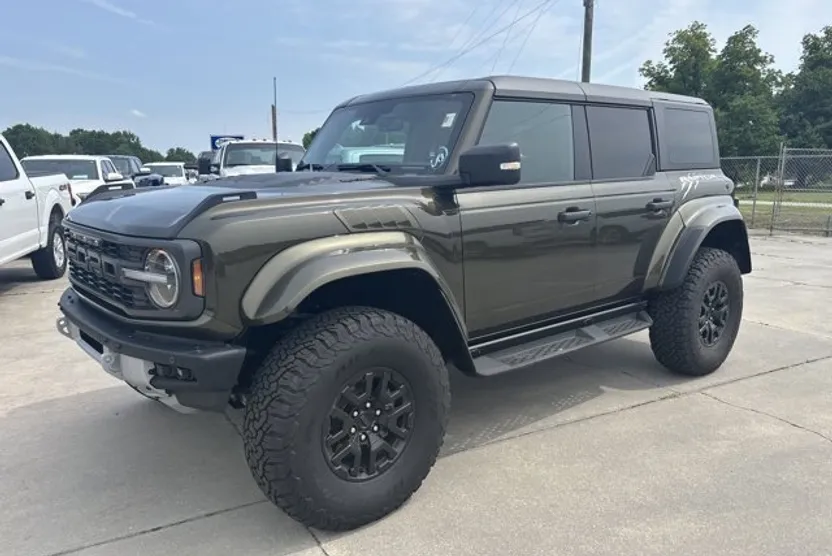 2025 Ford Bronco Raptor photo 1