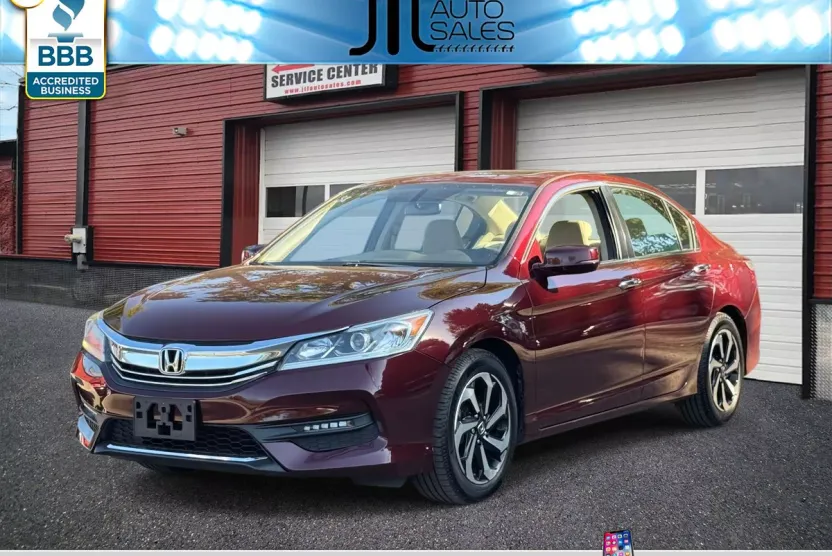 2017 Honda Accord EX photo 1