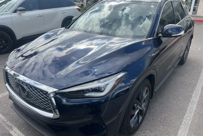 2019 Infiniti QX50 Essential photo 1
