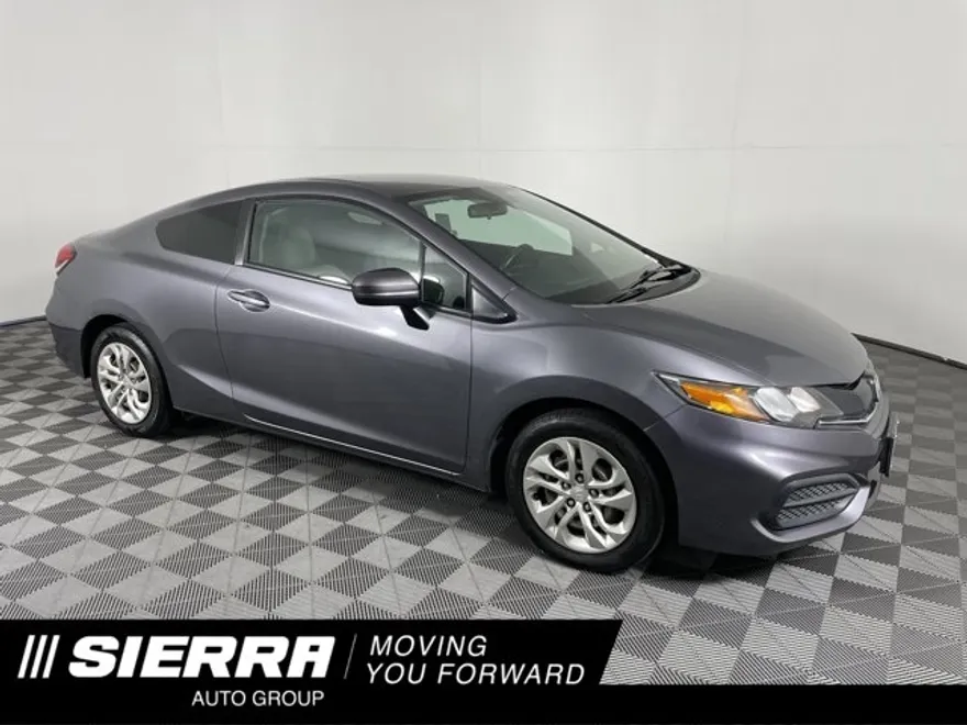 2015 Honda Civic LX photo 1