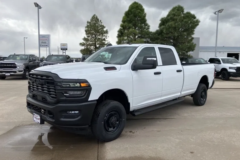 2025 Ram 2500 Tradesman photo 1