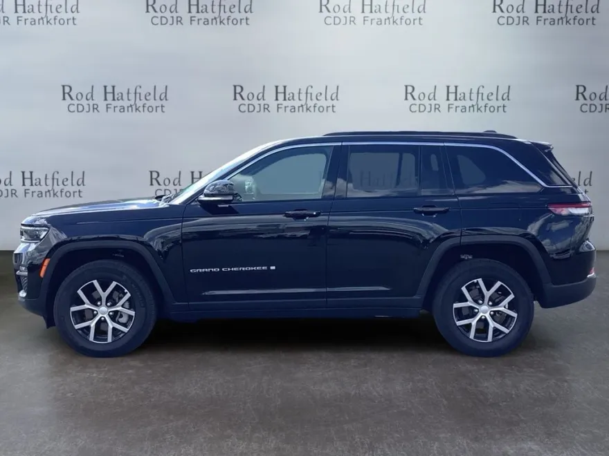2024 Jeep Grand Cherokee Limited photo 1