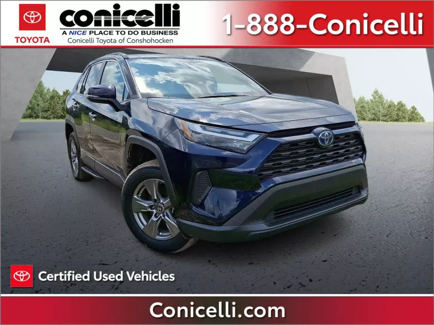 2024 Toyota RAV4 Hybrid XLE photo 1