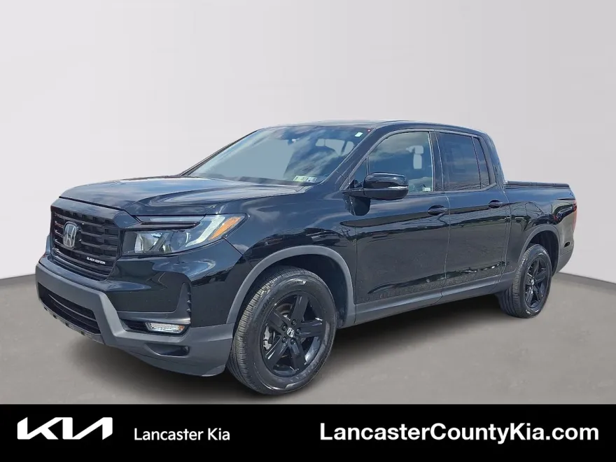 2021 Honda Ridgeline Black Edition photo 1