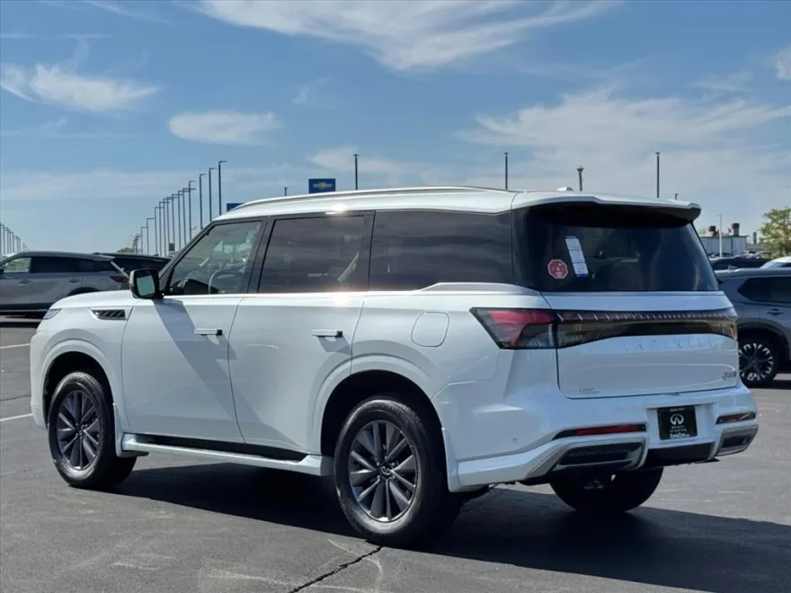 2026 Infiniti QX80 Pure photo 1