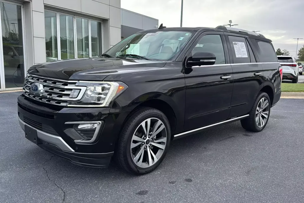 2021 Ford Expedition Limited photo 1