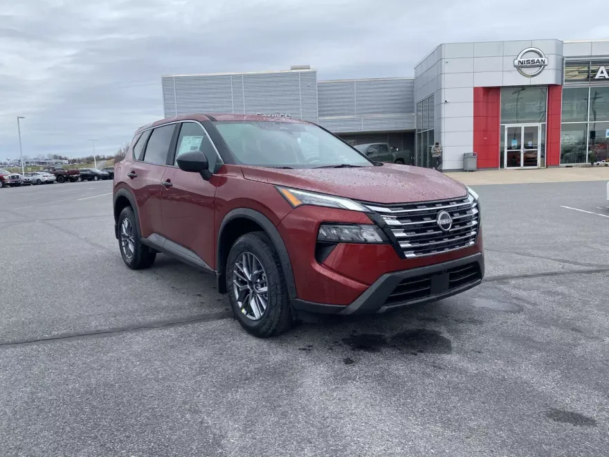 2025 Nissan Rogue S photo 1