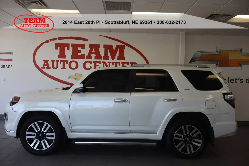 2021 Toyota 4Runner Limited photo 1