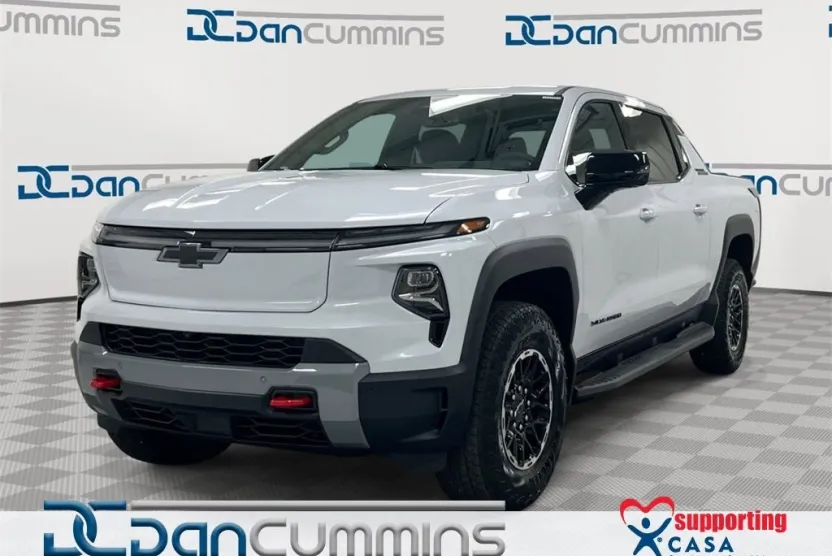 2026 Chevrolet Silverado EV Trail Boss photo 1