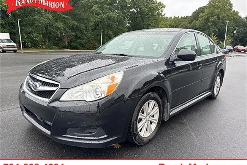 2012 Subaru Legacy 2.5i photo 1
