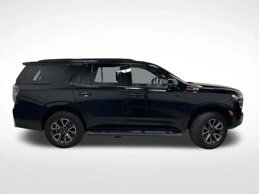2022 Chevrolet Tahoe Z71 photo 1