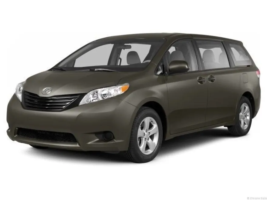 2013 Toyota Sienna photo 1