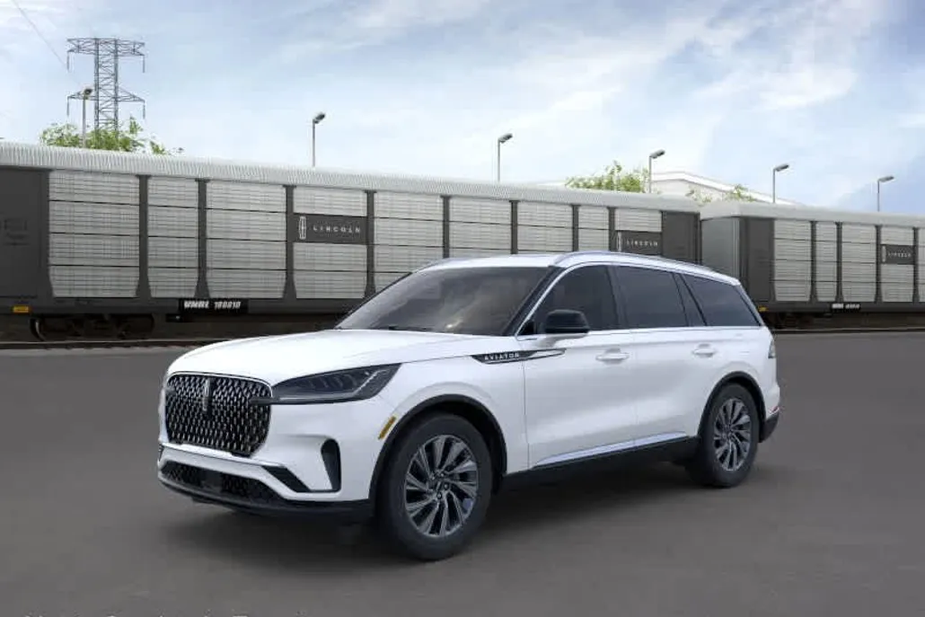 2025 Lincoln Aviator Premiere photo 1