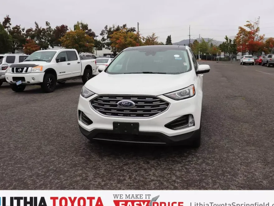 2020 Ford Edge SEL photo 1