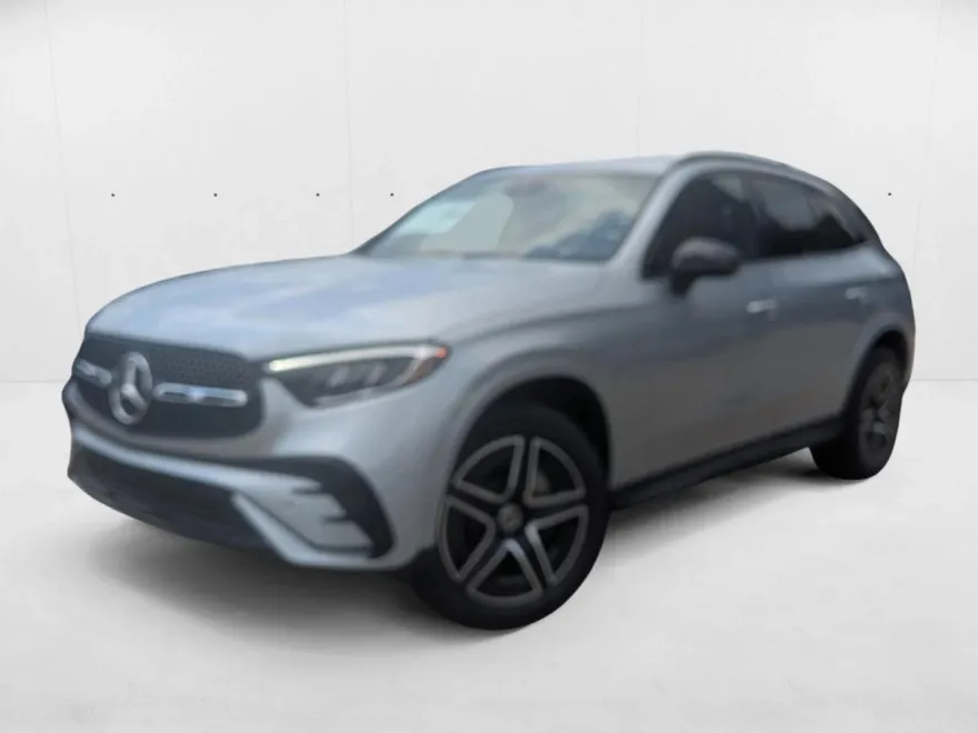 2026 Mercedes Benz GLC 300 photo 1