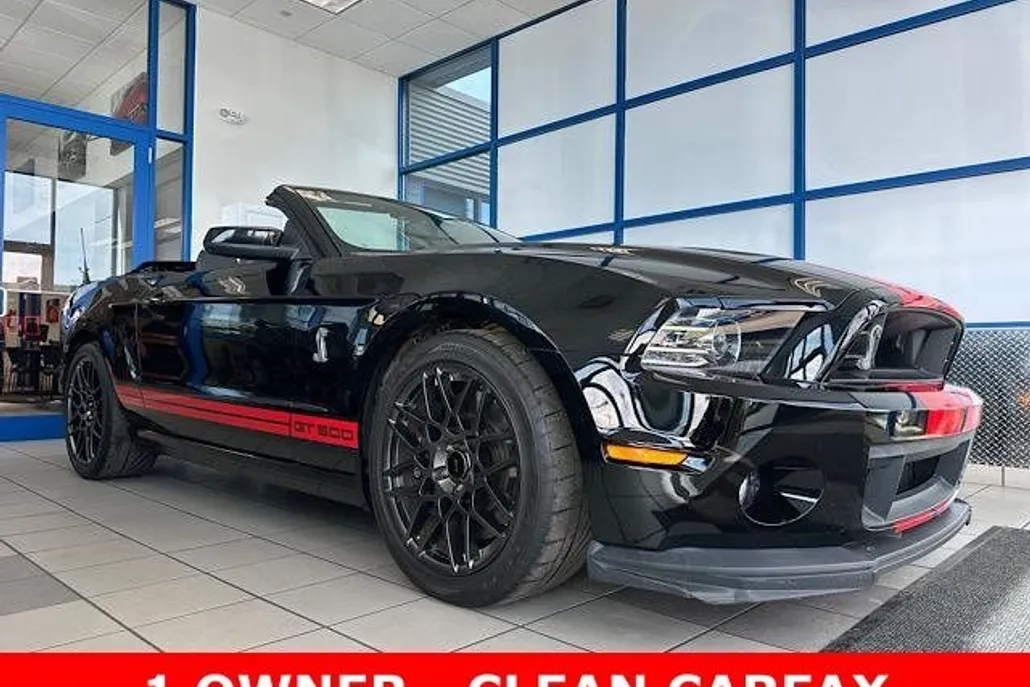 2014 Ford Mustang Shelby GT500 Convertible photo 1
