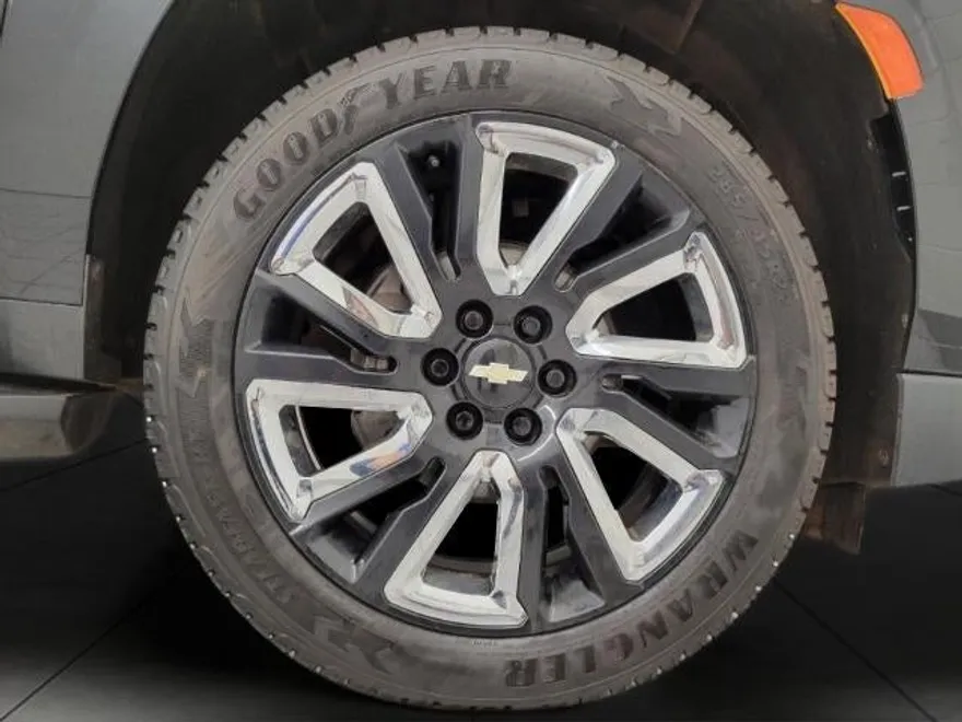 2021 Chevrolet Tahoe Premier photo 1