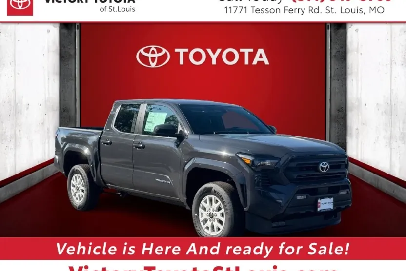 2025 Toyota Tacoma SR5 4x4 Double Cab photo 1