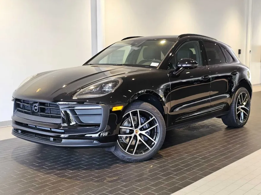2025 Porsche Macan Base photo 1