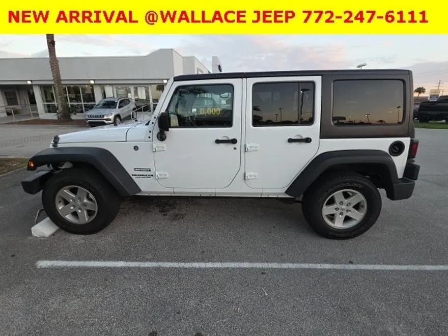 2016 Jeep Wrangler Unlimited Sport photo 1