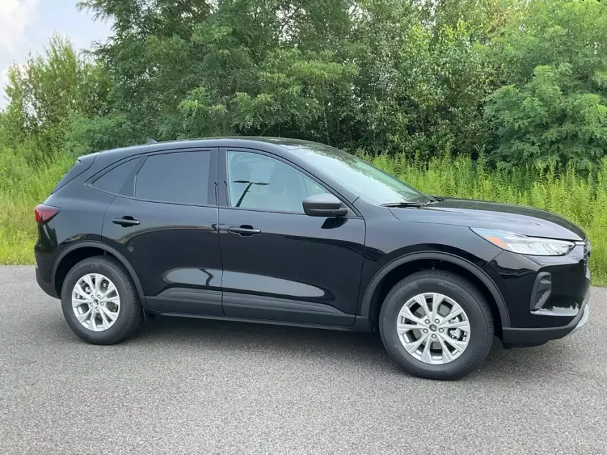 2025 Ford Escape Active photo 1