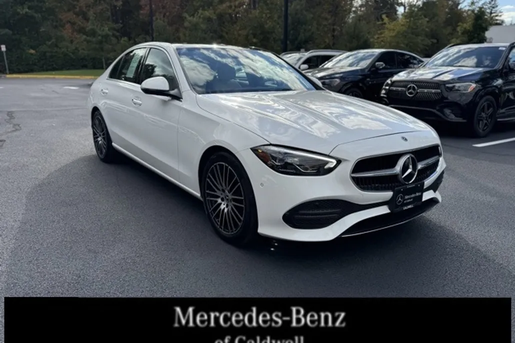 2025 Mercedes Benz C 300 4MATIC photo 1