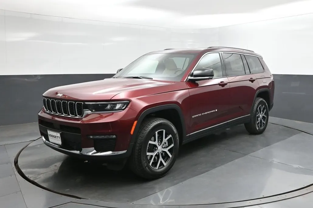 2025 Jeep Grand Cherokee Limited photo 1