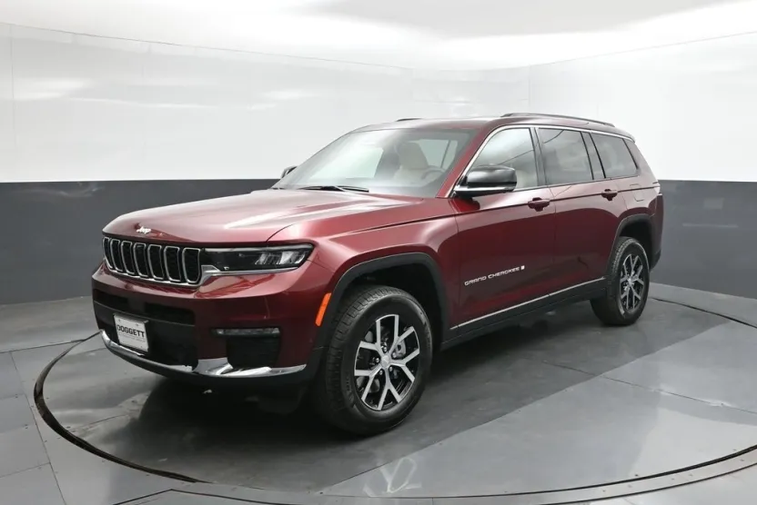 2025 Jeep Grand Cherokee Limited photo 1