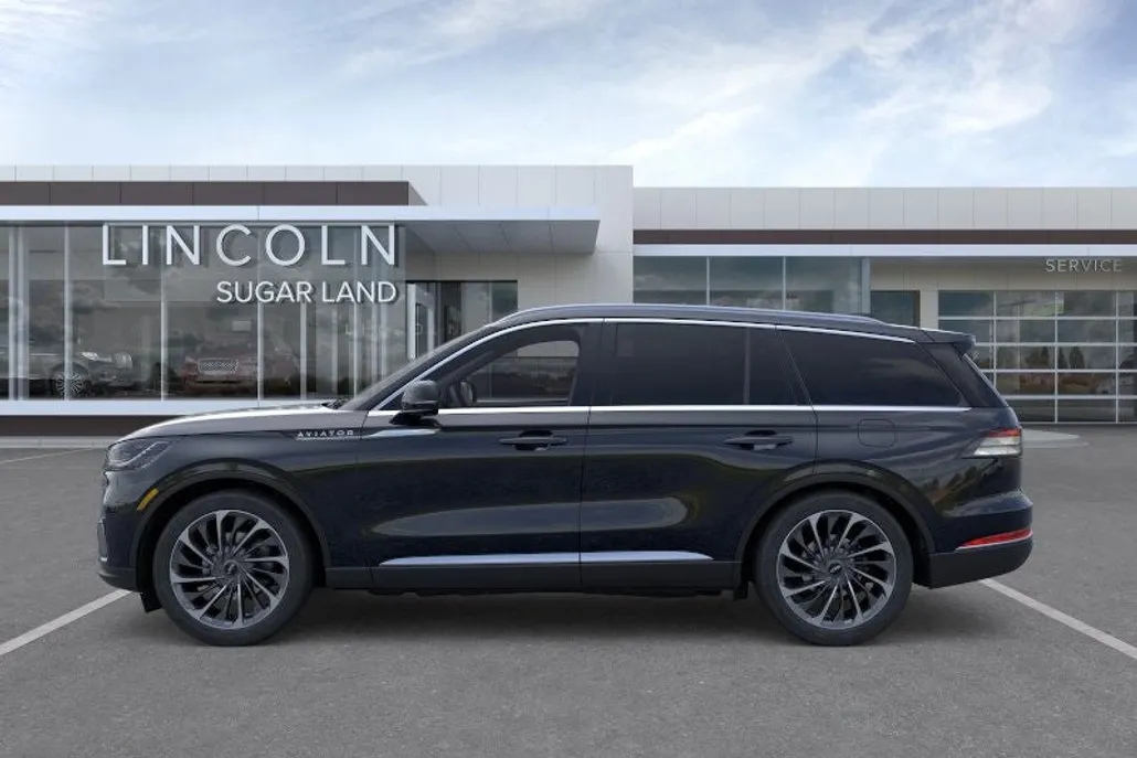 2025 Lincoln Aviator Reserve photo 1