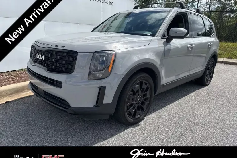 2022 Kia Telluride EX photo 1