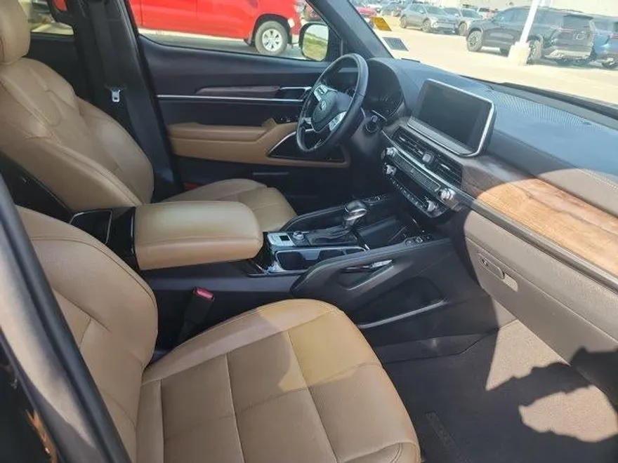 2021 Kia Telluride SX photo 1