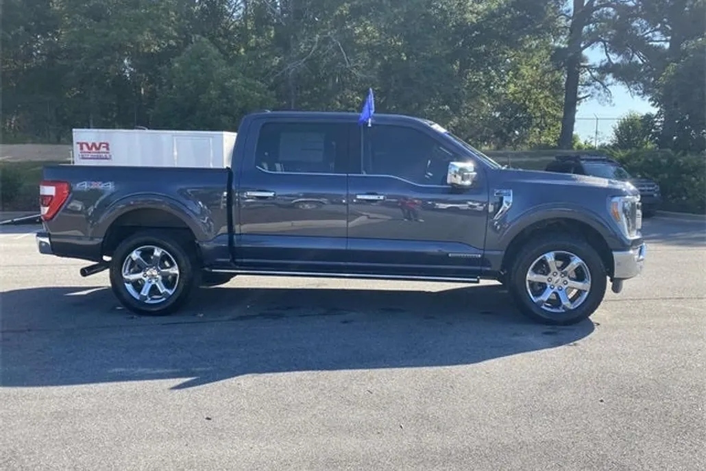 2021 Ford F-150 Lariat photo 1
