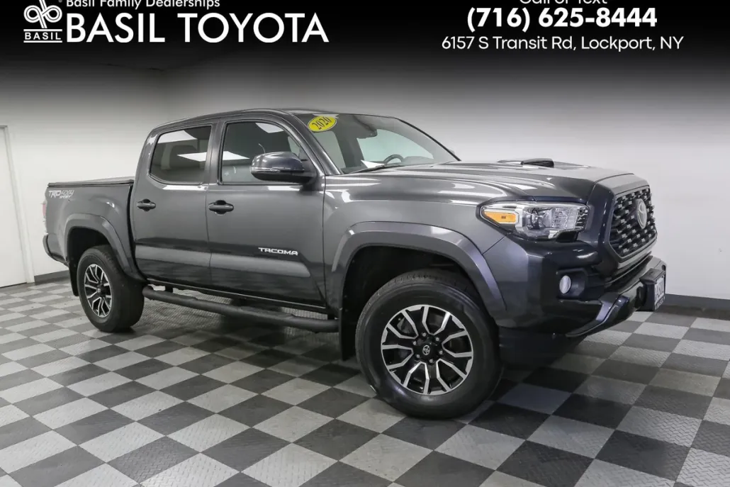 2020 Toyota Tacoma TRD Sport photo 1
