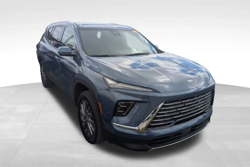 2025 Buick Enclave Preferred photo 1
