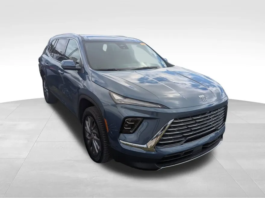 2025 Buick Enclave Preferred photo 1