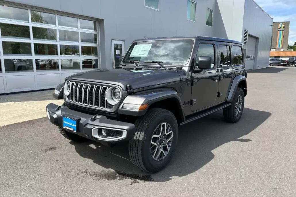 2025 Jeep Wrangler Sahara photo 1