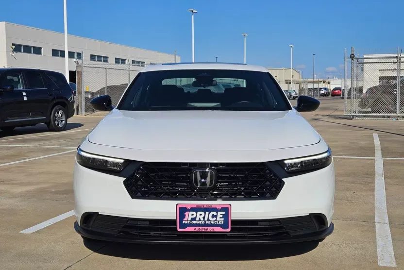2025 Honda Accord Hybrid Sport photo 1