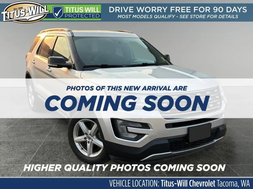 2017 Ford Explorer XLT photo 1