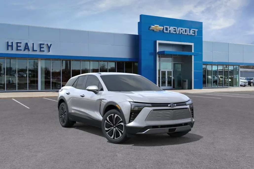 2025 Chevrolet Blazer EV photo 1