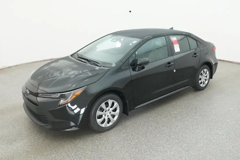 2026 Toyota Corolla LE photo 1