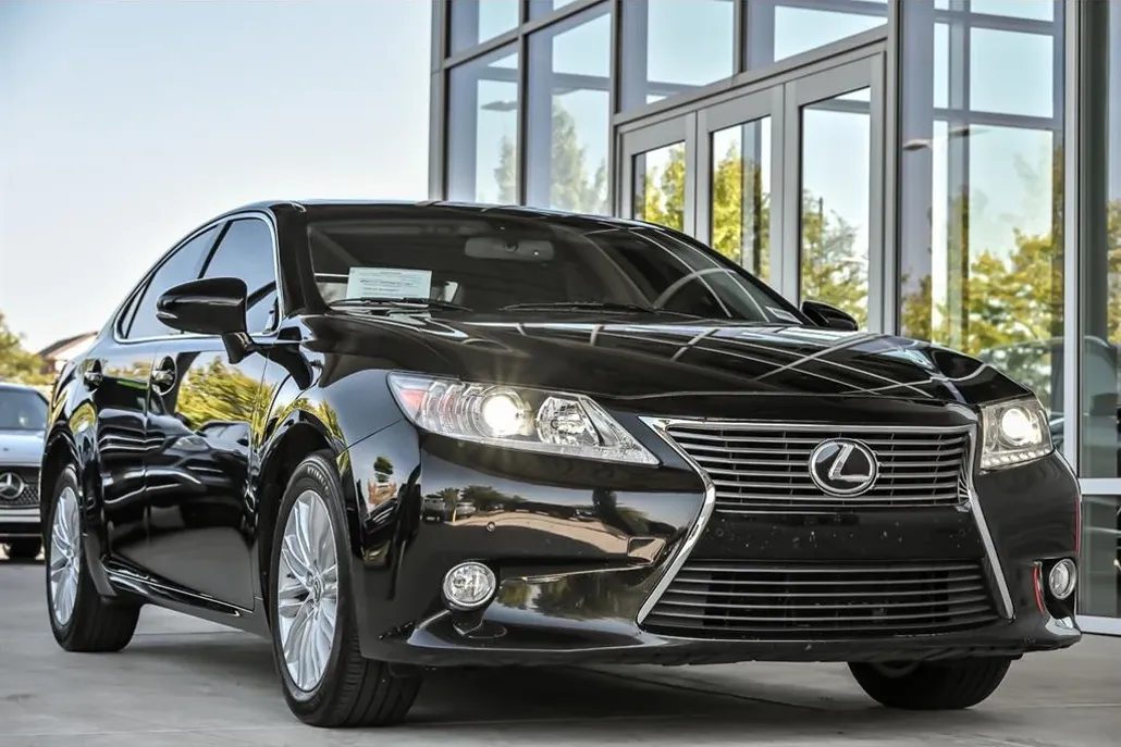 2013 Lexus ES 350 photo 1