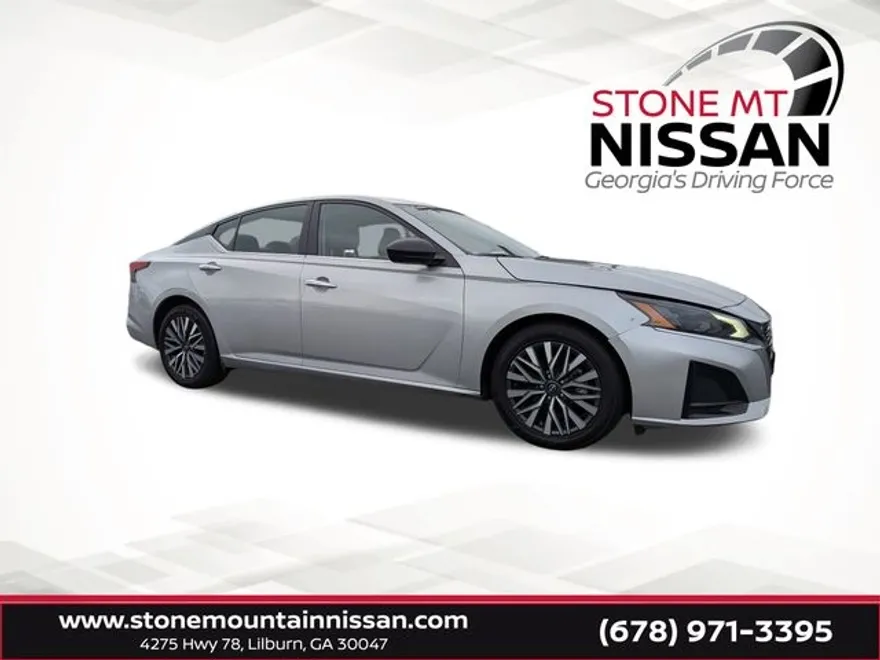 2024 Nissan Altima 2.5 SV photo 1