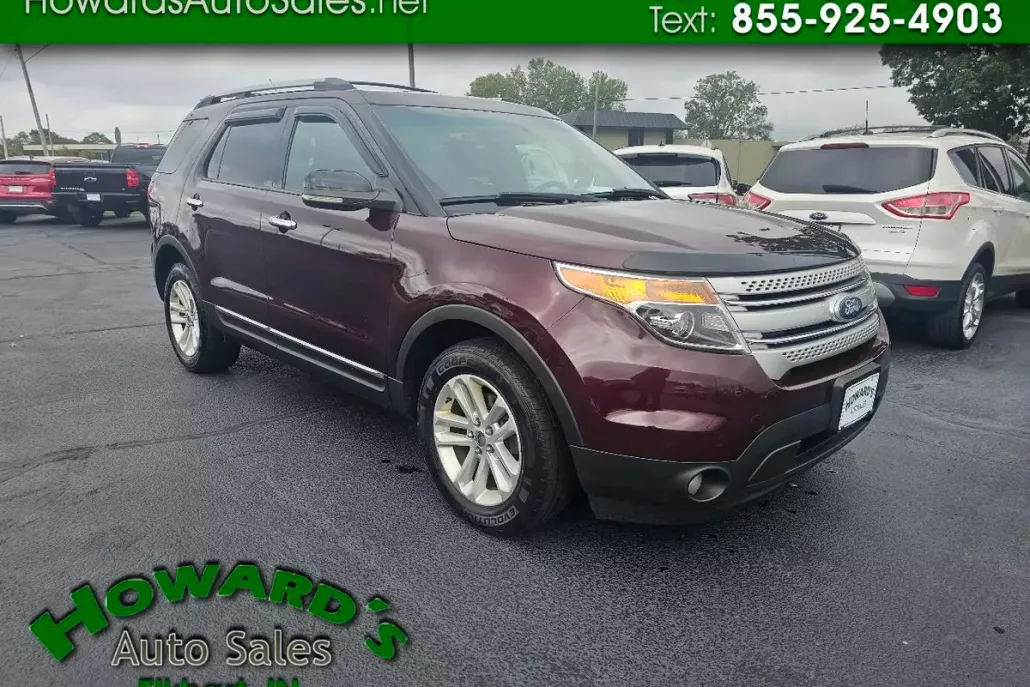 2011 Ford Explorer XLT photo 1