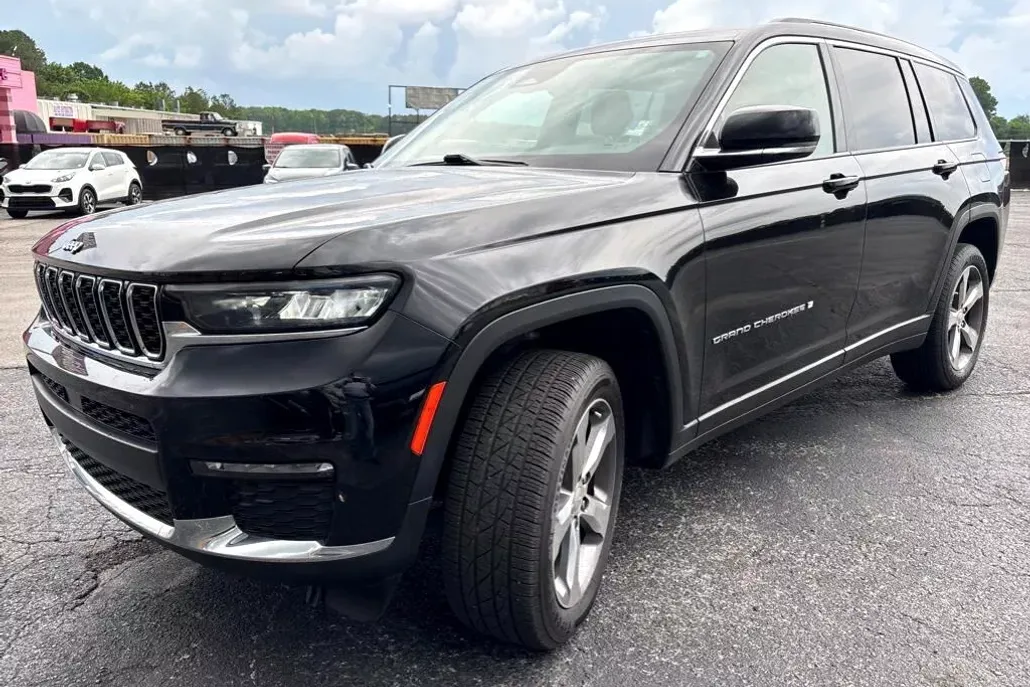 2021 Jeep Grand Cherokee Limited photo 1