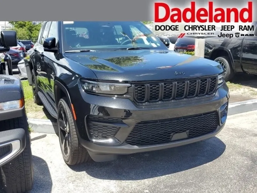 2024 Jeep Grand Cherokee Altitude X photo 1
