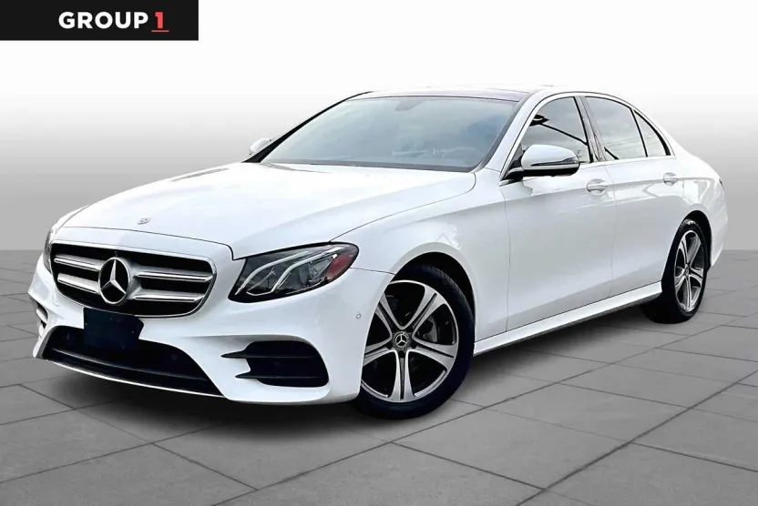 2019 Mercedes Benz E 300 photo 1