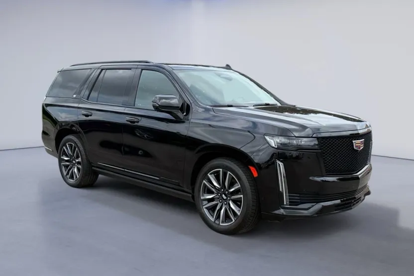 2022 Cadillac Escalade Sport photo 1