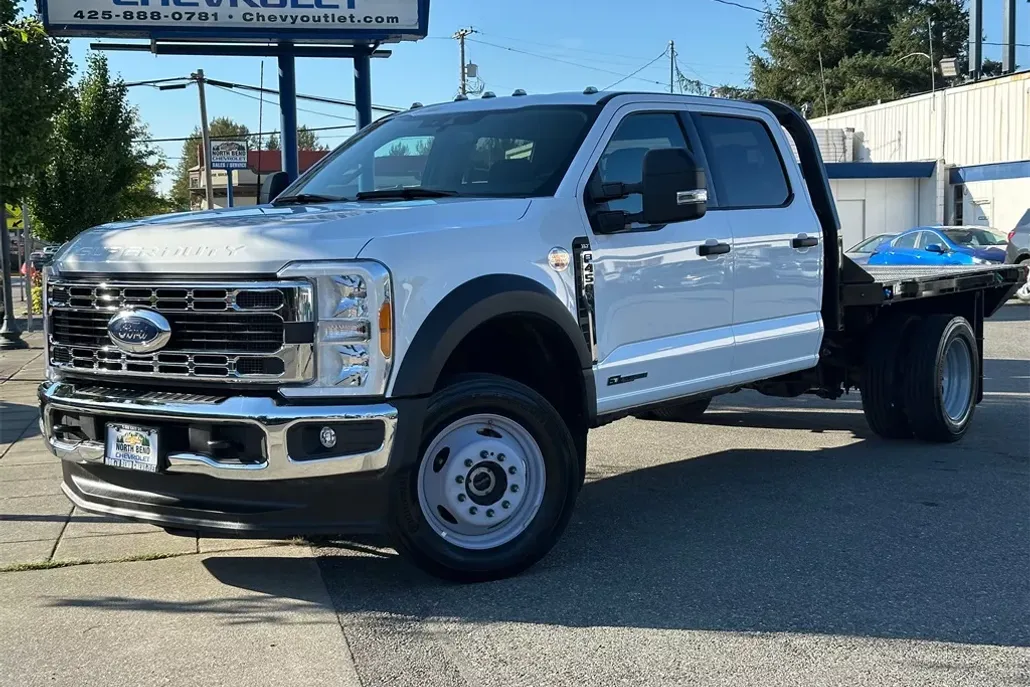 2023 Ford F-450 photo 1