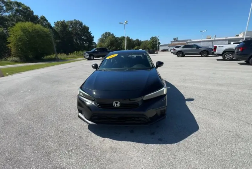 2023 Honda Civic Sport photo 1
