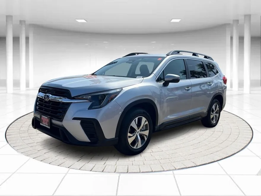 2023 Subaru Ascent Premium photo 1